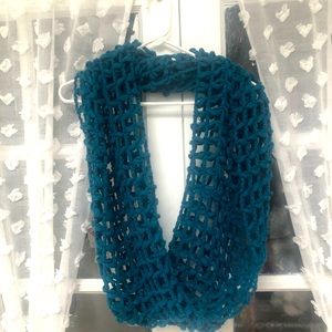 Crocheted scarf